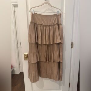 Buru-beige tiered maxi skirt